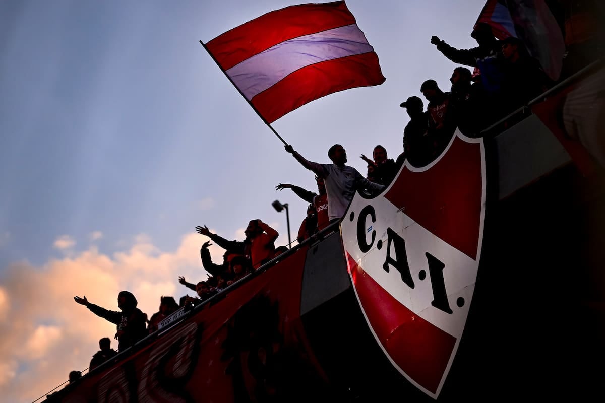 Independiente cierra el libro vendiendo humo: se fue el gol, el central y el chileno y no llegó nadie