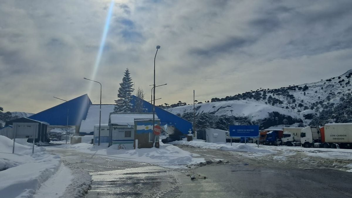 Cuatro pasos a Chile cambian su pulseada con el reloj: qué hay que saber antes de cruzar la cordillera neuquina