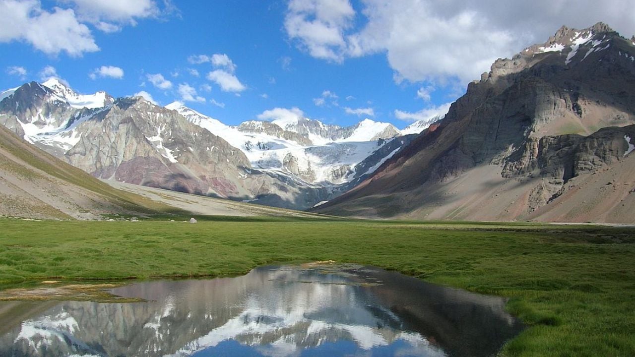 Cinco montañas argentinas van por un lugar en el podio mundial del turismo de altura
