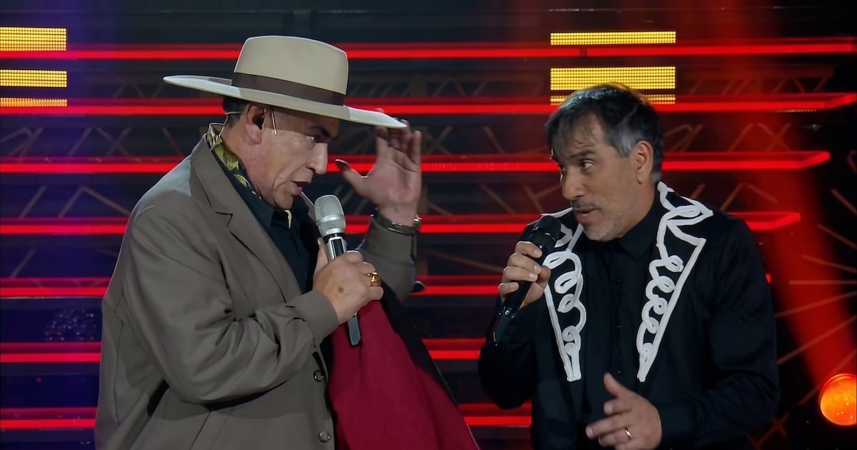 Pipino Cuevas volvió a cantar en Es mi sueño, se cruzó con el Chaqueño Palavecino y se llevó un guiño del público y de sus propios