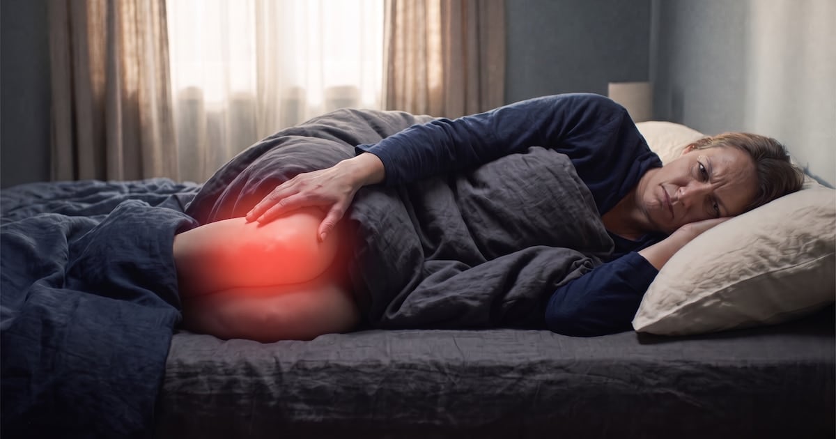 Cuando la rodilla no deja dormir: señales de que ya es hora de consultar al médico
