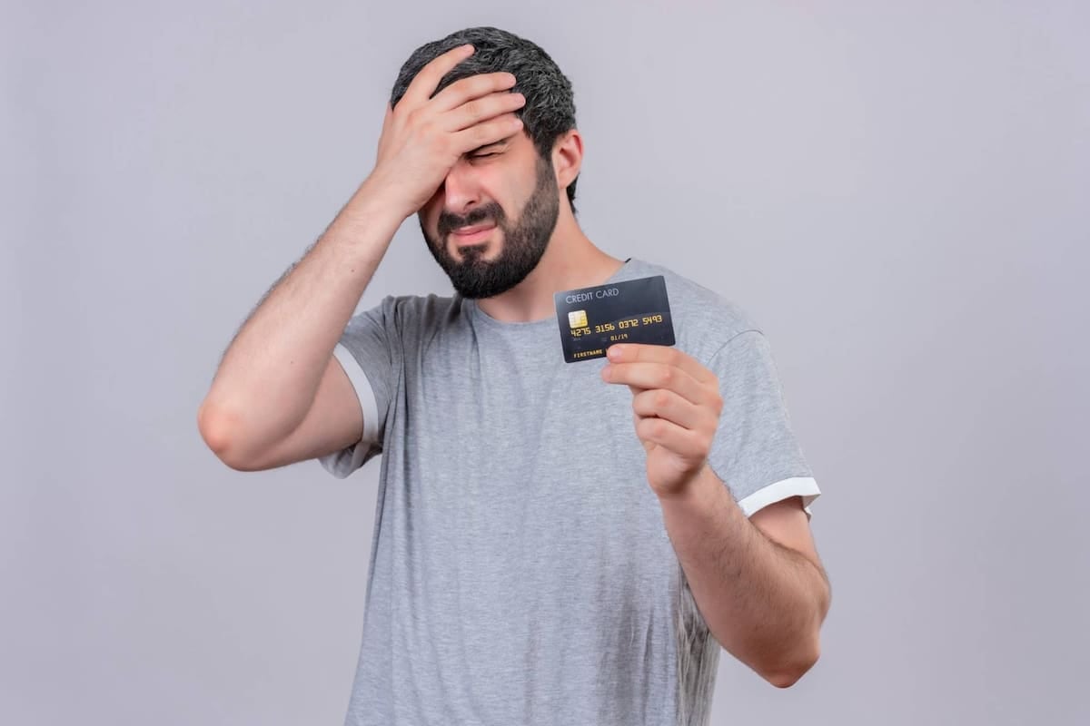 Tarjeta de crédito: lo que conviene saber antes de elegir entre el pago mínimo y el total del resumen