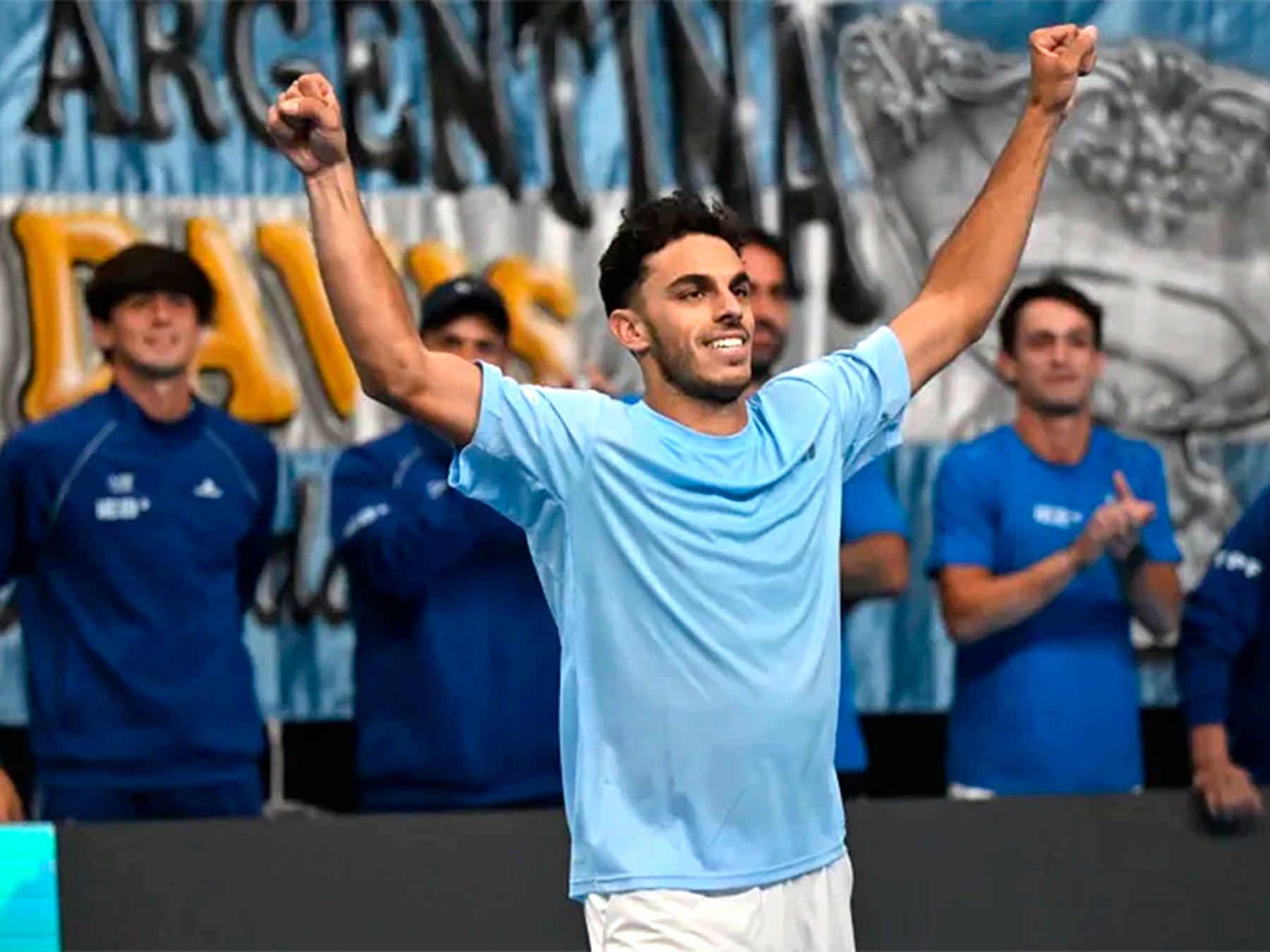 Cerúndolo apuró el trámite y Argentina sigue soñando con volver a las Finales de la Davis