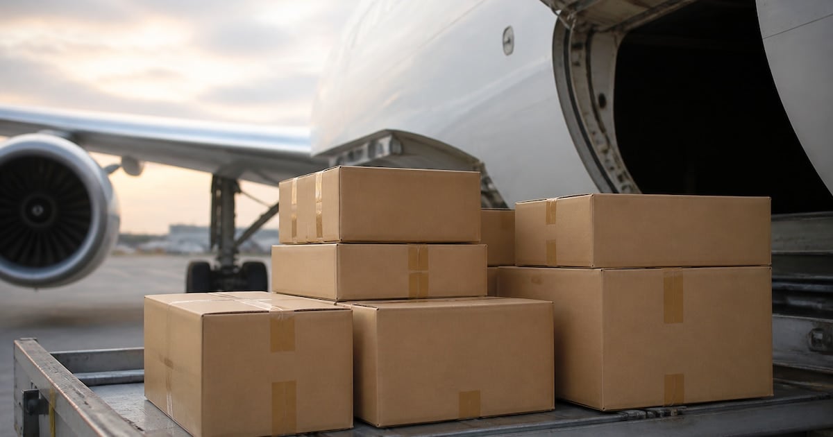 Compras por courier moderan su ritmo pero el acumulado de 2026 ya roza los USD 855 millones