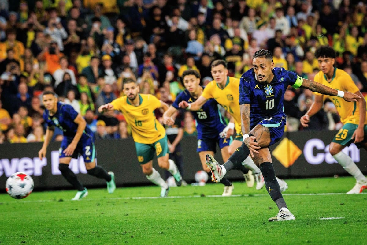Brasil le ganó 4 a 2 a Australia en Brisbane y cerró la gira con un segundo tiempo de pura raza