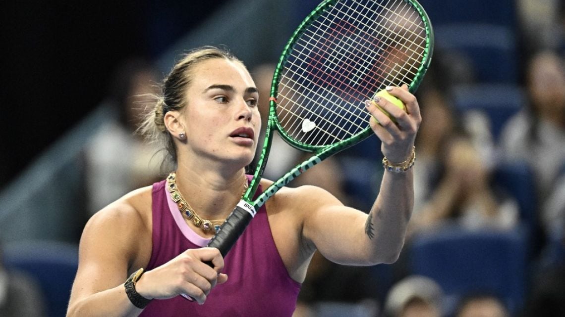 Sabalenka volvió a la cancha y se acordó de ganar: barrió a Zarazúa y va por más en Pekín