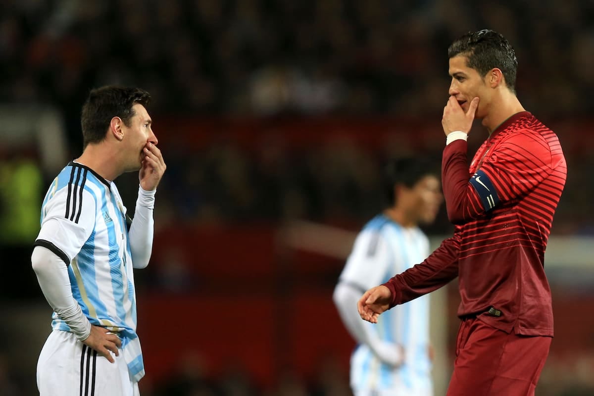 Ronaldo se va y Messi se queda: dos despedidas que parecen espejos opuestos