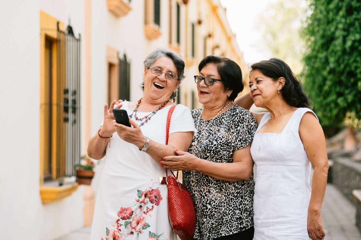 A los 85, dos amigas tejanas ya suman medio mundo recorrido y planean seguir