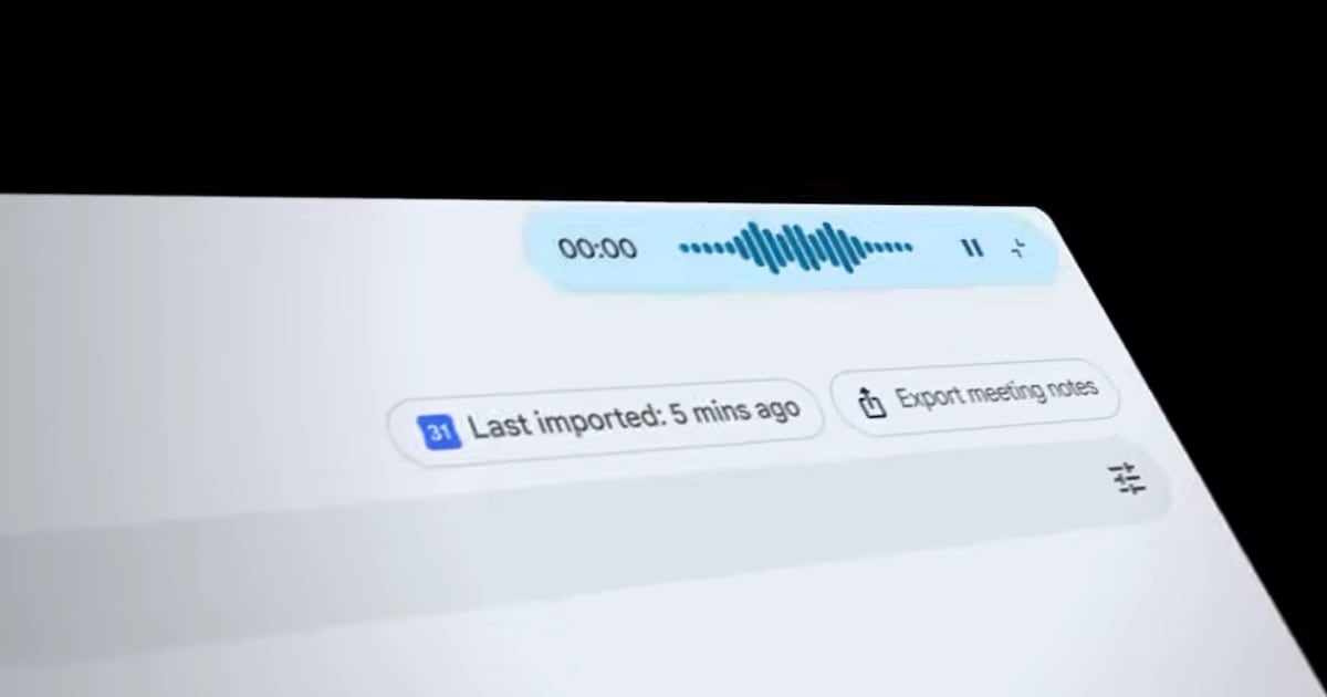 Google te escucha, te transcribe y, esta vez, no se lo cuenta a nadie
