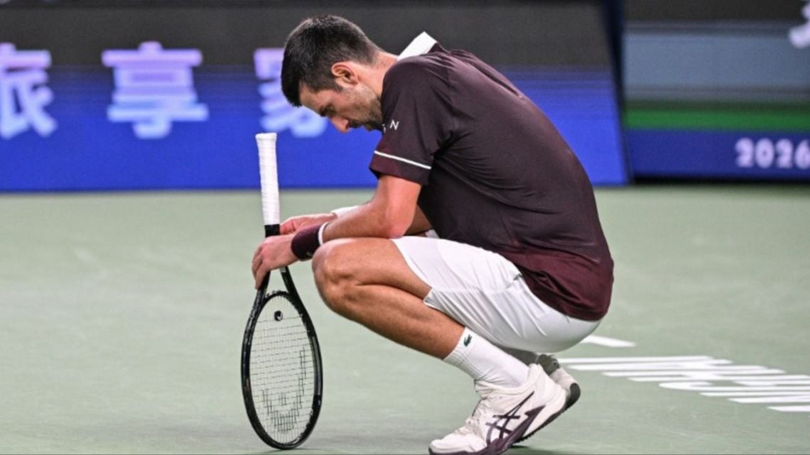 La caída en Shanghái deja a Djokovic con la calculadora en la mano: el Maestro se le escapa