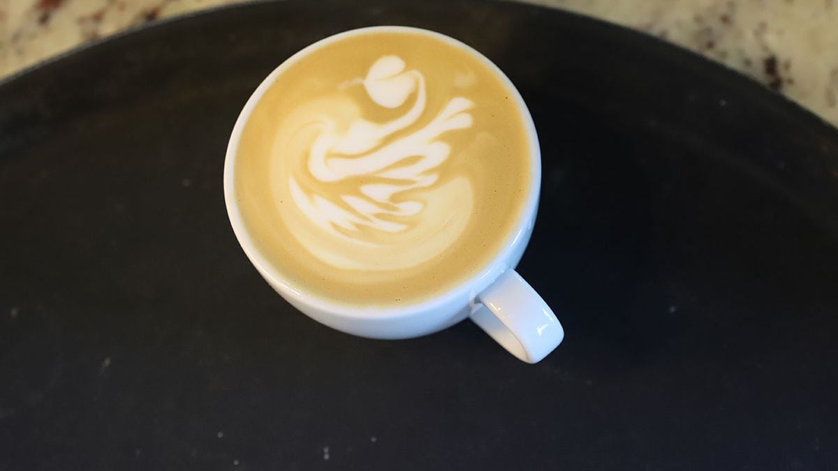 El recargo de 1.500 pesos por la leche deslactosada que encendió la discusión en una cafetería de Neuquén