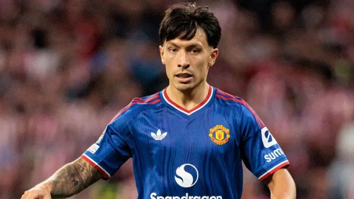 Un grito en Old Trafford: Martínez sacudió al United y Rooney le respondió con todo