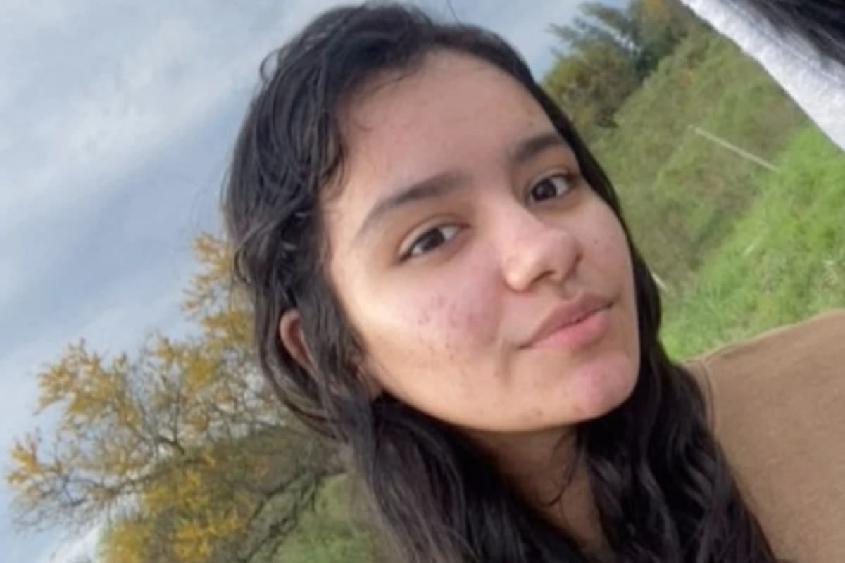 Buscan a una adolescente de 15 años vista por última vez en el puente Paysandú-Colón
