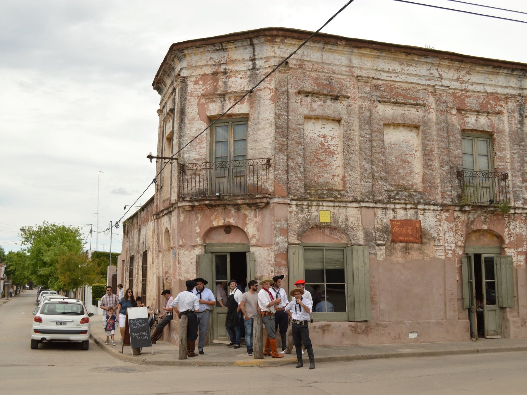 San Antonio de Areco, el pueblo donde la artesanía se reinventa sin perder la Pampa adentro
