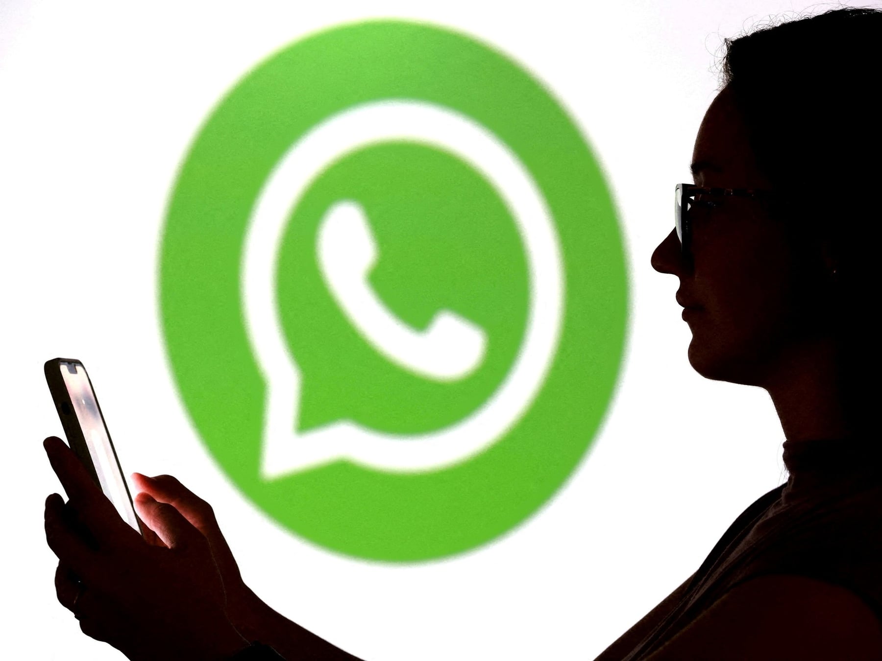 WhatsApp y las sesiones ajenas: cómo revisar quién quedó conectado